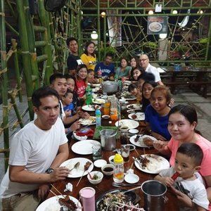 Meet your Posher, April